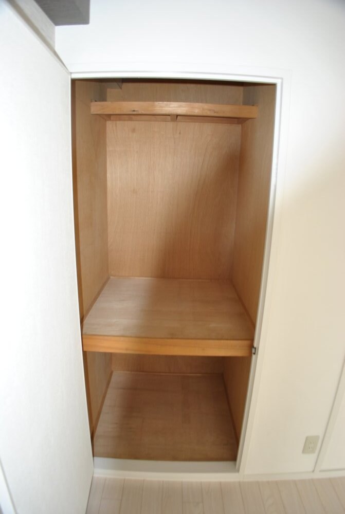 日宝ライフ放出西の物件内観写真