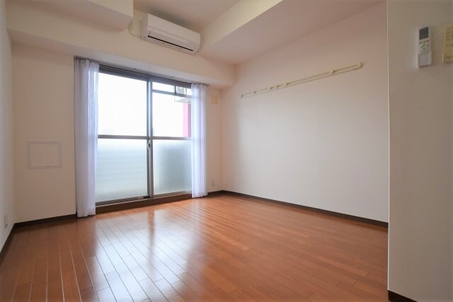 ラクラス高殿の物件内観写真