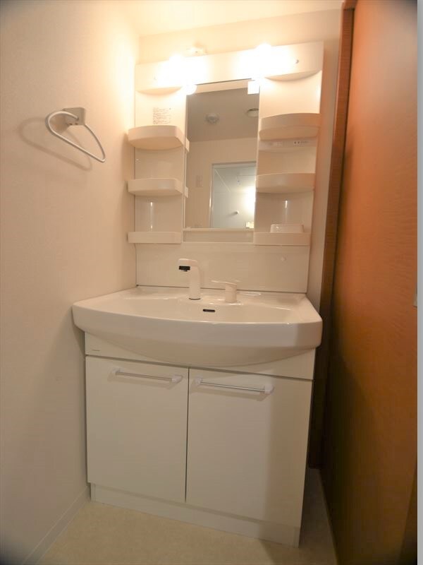 パイン　ヴィレッジの物件内観写真