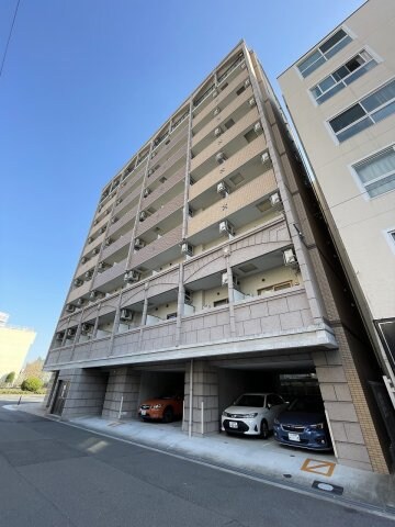 Uresidence京橋の物件外観写真