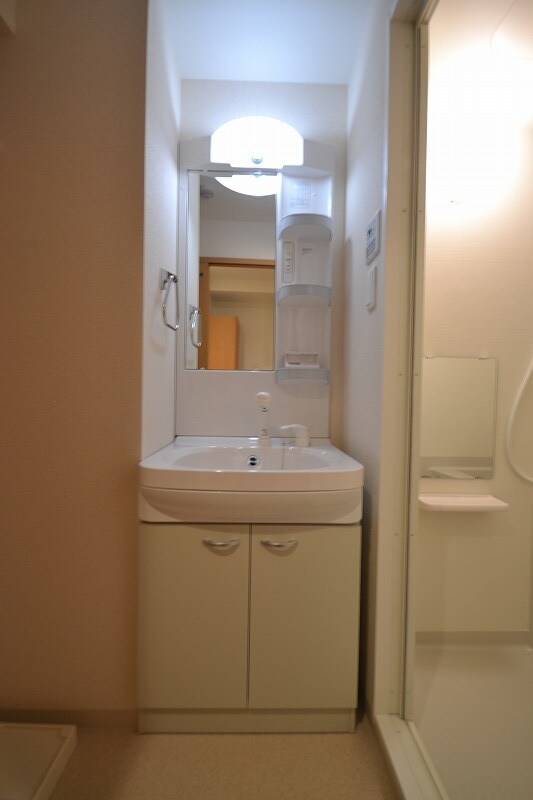 Uresidence京橋の物件内観写真