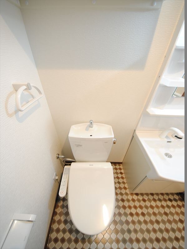 ウインズコート城東中央の物件内観写真