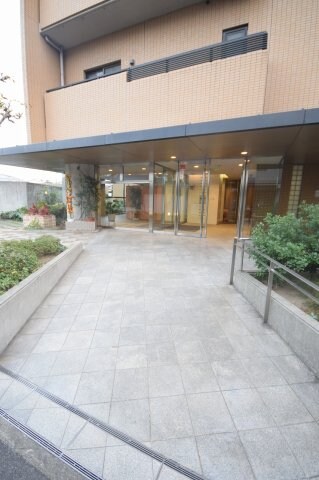 グラン・シャリオの物件外観写真