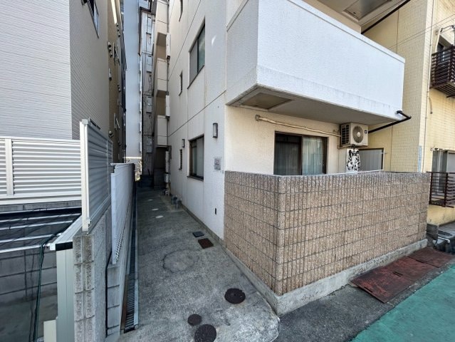 メゾンユキの物件外観写真