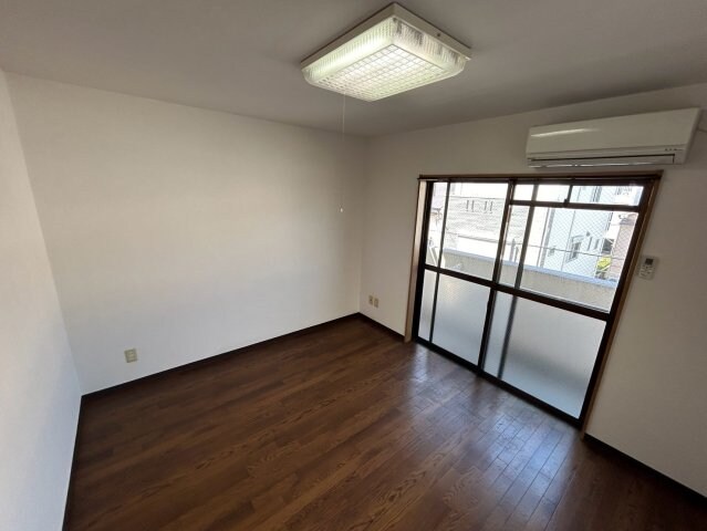 メゾンユキの物件内観写真