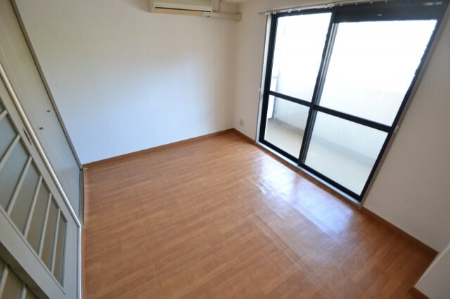 ラ・エソールの物件内観写真