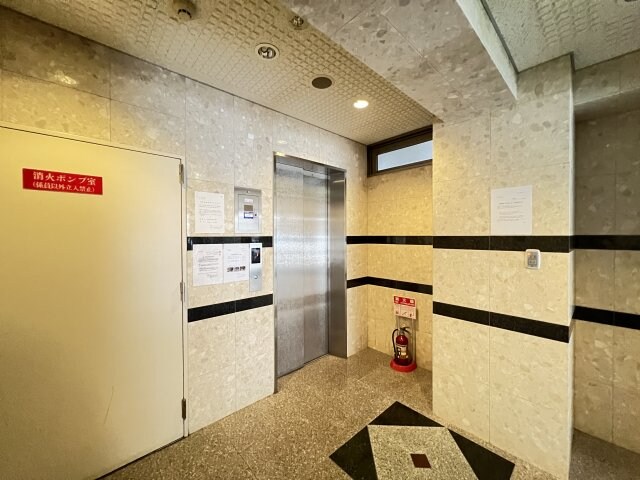 B-RISE元町の物件外観写真