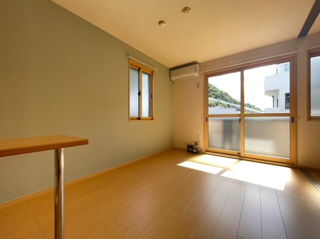 フレエール谷上の物件内観写真