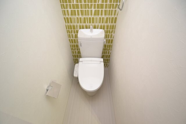 ワールドアイ神戸湊町の物件内観写真