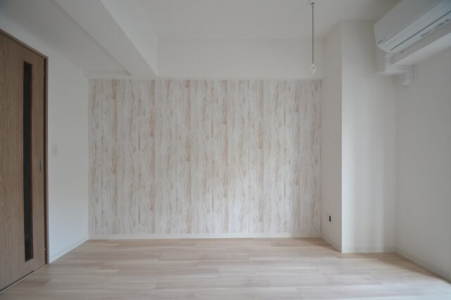 ワールドアイ神戸湊町の物件内観写真