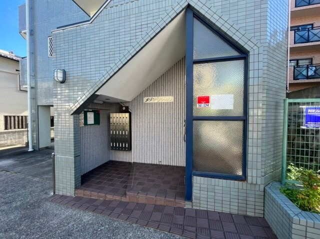 メゾンフレールの物件外観写真