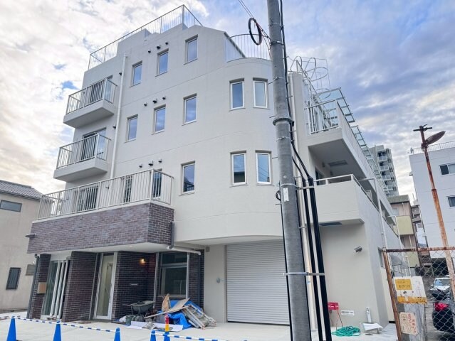 ウィステリア神戸湊川の物件外観写真