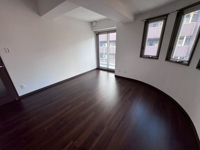 ウィステリア神戸湊川の物件内観写真