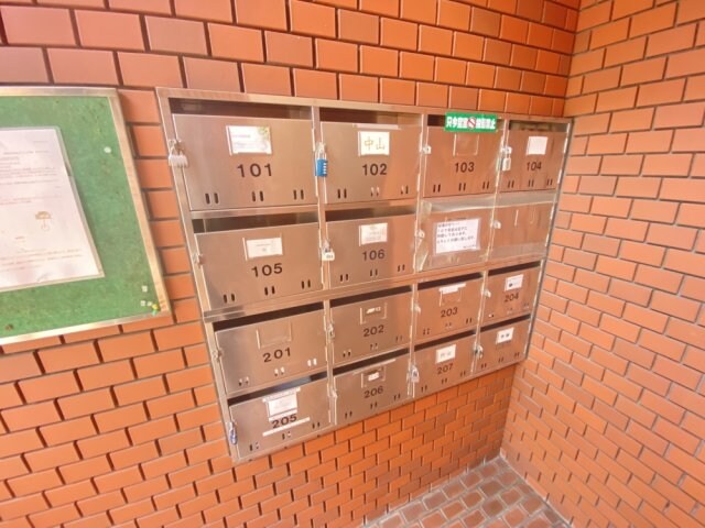 ライフイン芦屋壱番館の物件外観写真