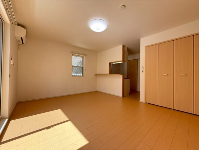 サニー離宮前の物件内観写真