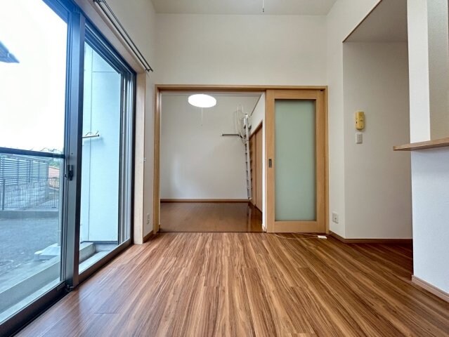 ヴィアーレ南町の物件内観写真