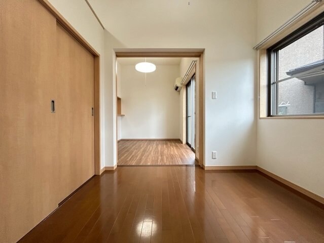 ヴィアーレ南町の物件内観写真