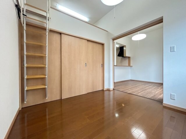 ヴィアーレ南町の物件内観写真