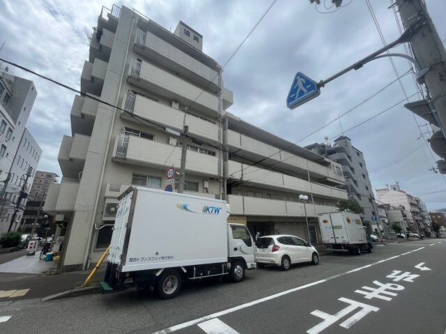 ジュエリー山手の物件外観写真