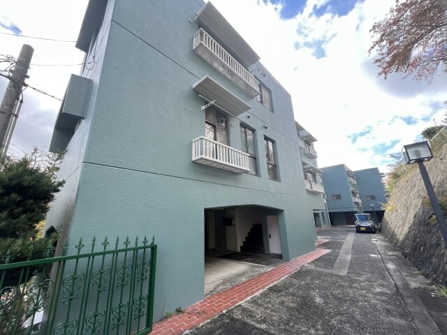 六甲ガーデンホームズの物件外観写真