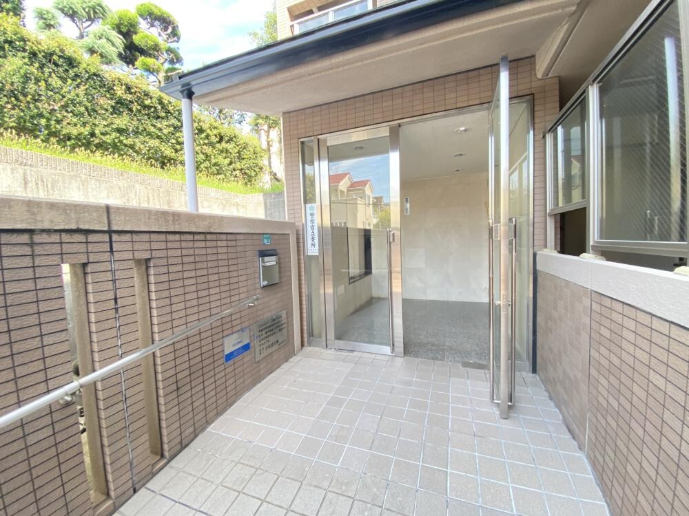 メルベーユ朝日ヶ丘の物件外観写真