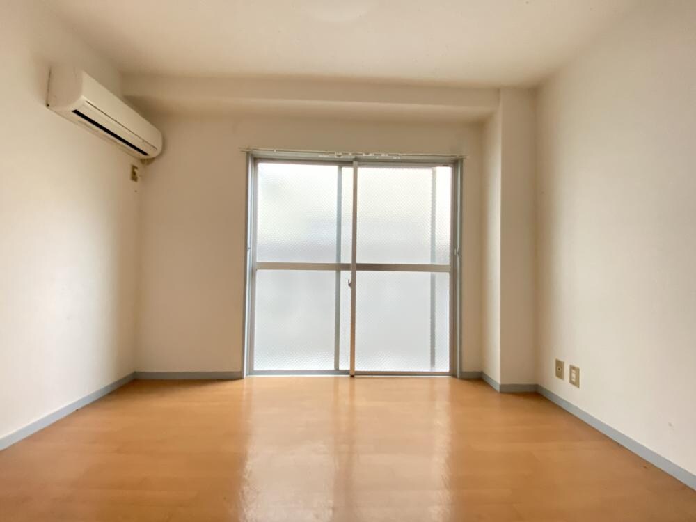 メゾン栄光園の物件内観写真