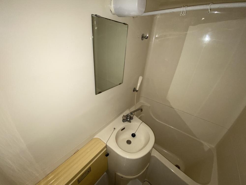 メゾン栄光園の物件内観写真