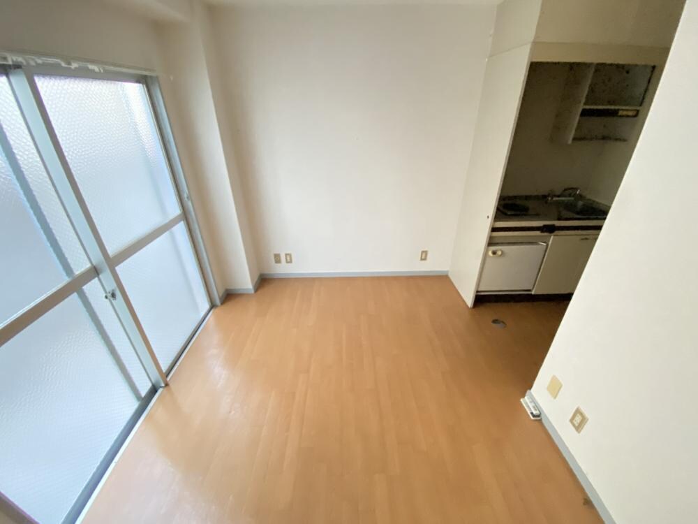 メゾン栄光園の物件内観写真