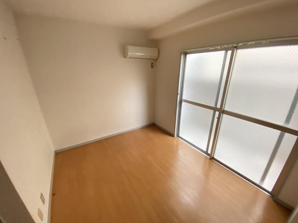 メゾン栄光園の物件内観写真