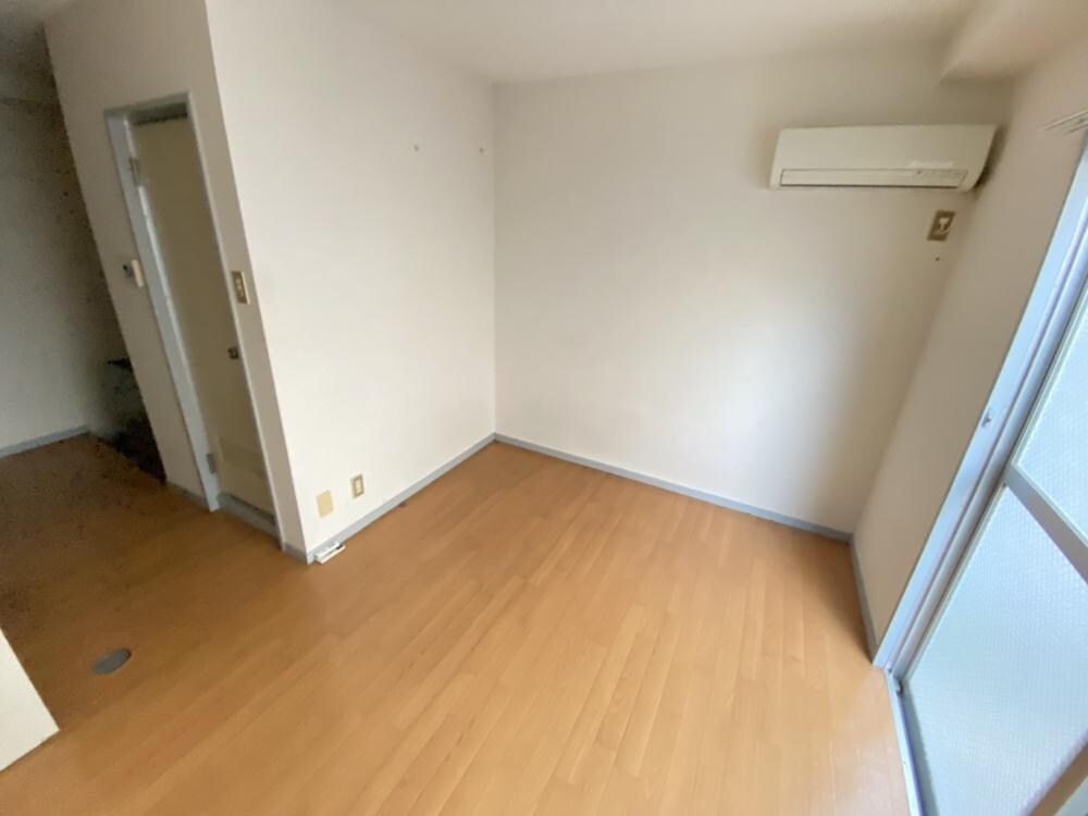 メゾン栄光園の物件内観写真