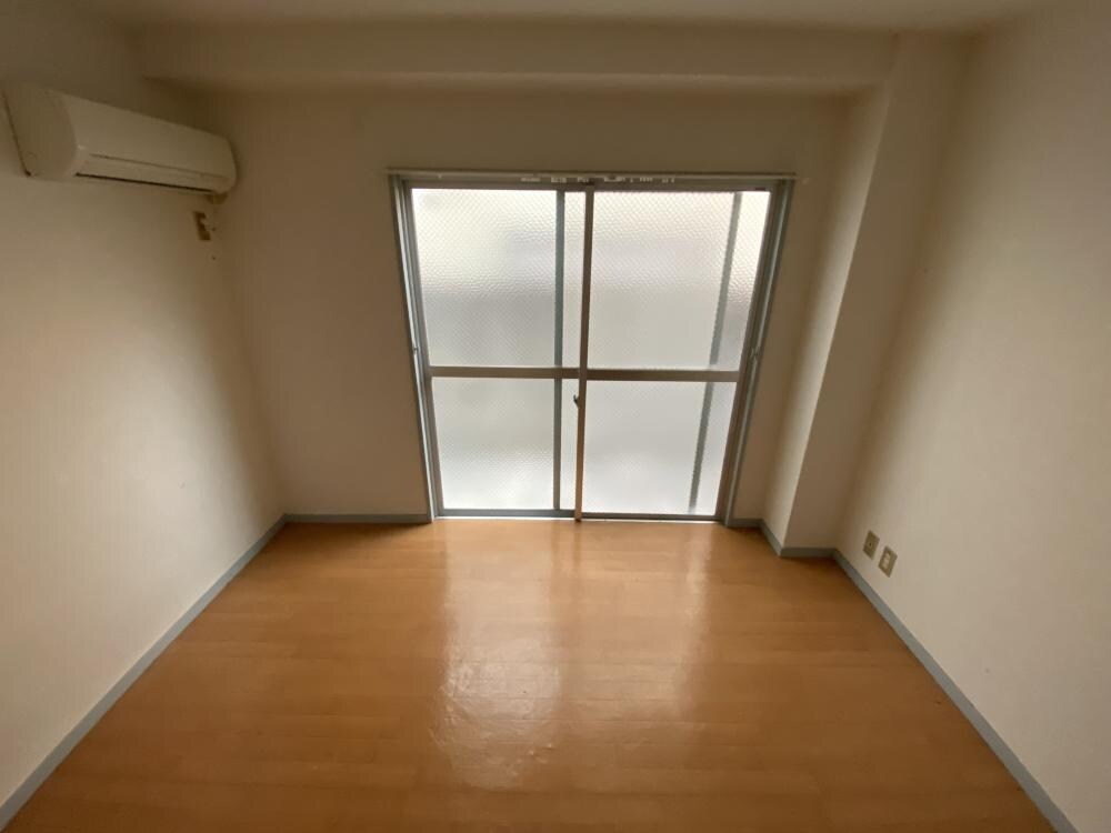 メゾン栄光園の物件内観写真