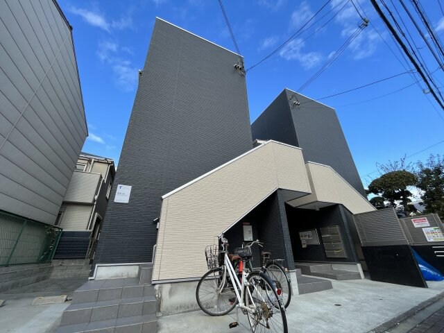 ボヌールの物件外観写真