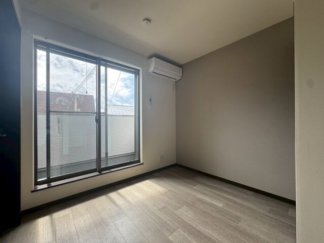 リッチライフ箕岡通の物件内観写真