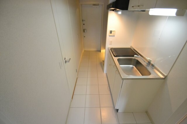 インベスト神戸エアフロントの物件内観写真