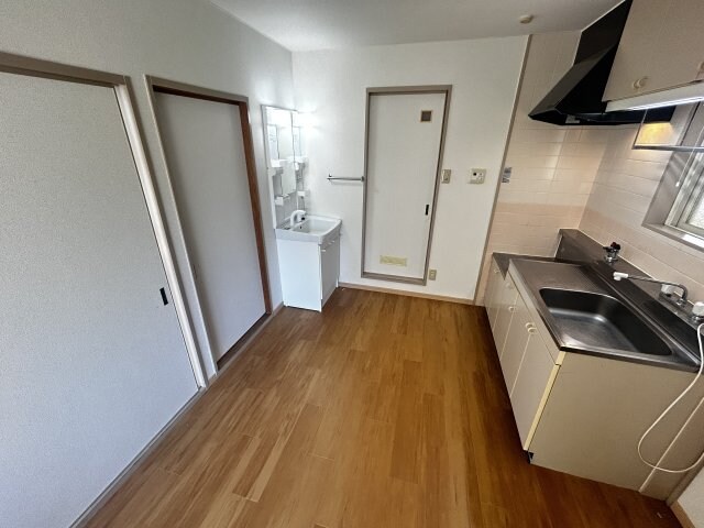 エルカーサ熊野の物件内観写真