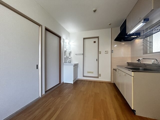 エルカーサ熊野の物件内観写真