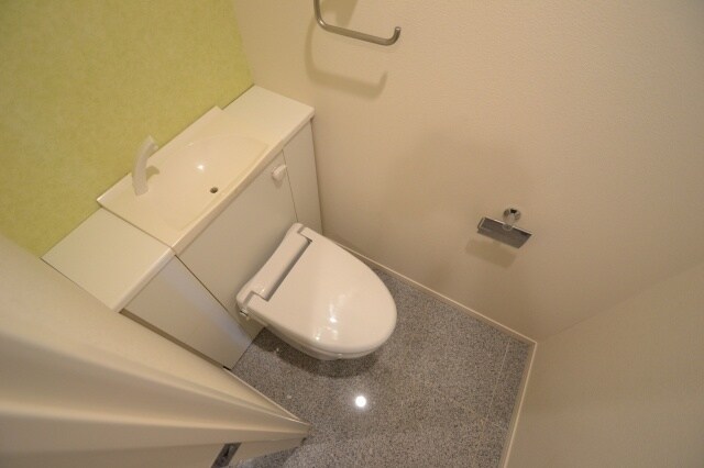 プレジール三ノ宮2の物件内観写真