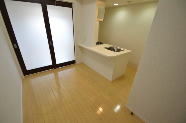 プレジール三ノ宮2の物件内観写真