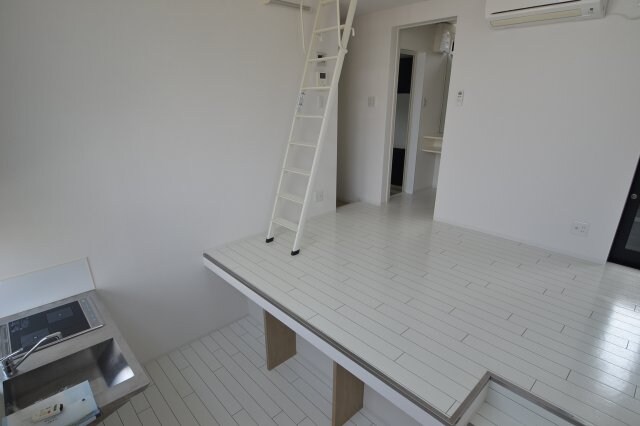 パロス山本通りの物件内観写真