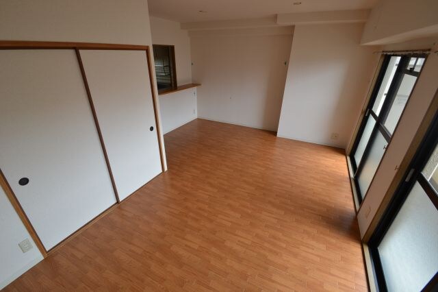 コンセール中道の物件内観写真