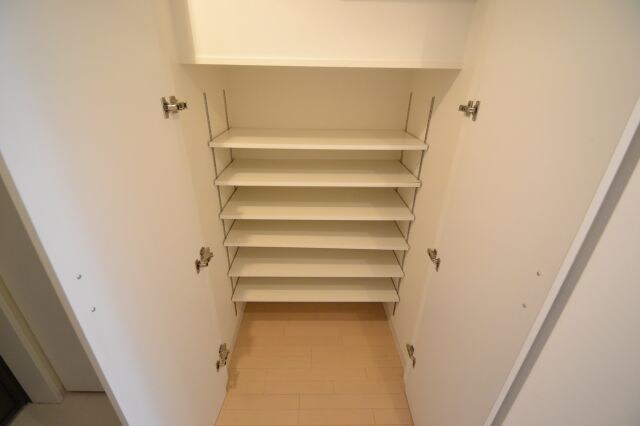 レジディア神戸磯上の物件内観写真