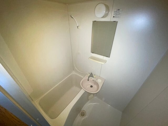 ロイヤルコート神戸岡本の物件内観写真