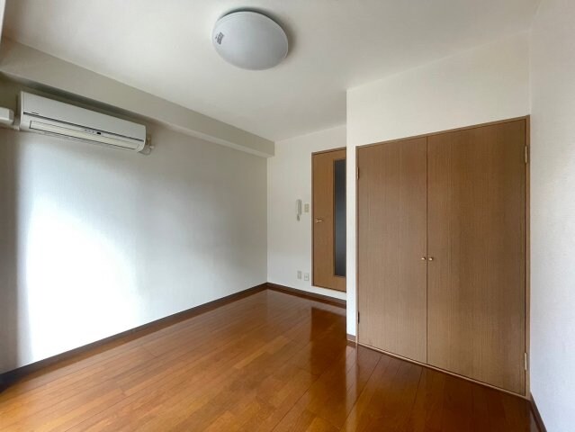 ロイヤルコート神戸岡本の物件内観写真