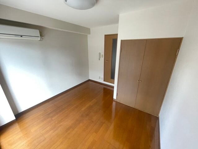 ロイヤルコート神戸岡本の物件内観写真