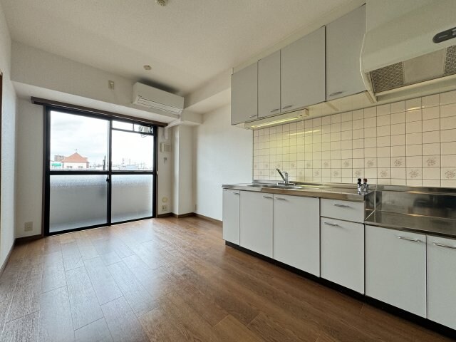 サンリッジ湊川の物件内観写真