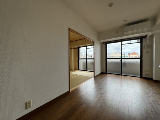 サンリッジ湊川の物件内観写真