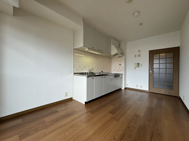 サンリッジ湊川の物件内観写真