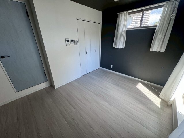 エヌエムサンカンテキャトフE棟の物件内観写真