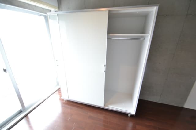 ロイスグラン神戸湊川公園の物件内観写真