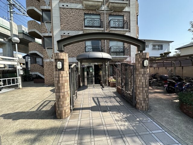 ドール魚崎の物件外観写真